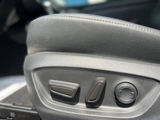 Toyota Dealer «Gusweiler Toyota», reviews and photos