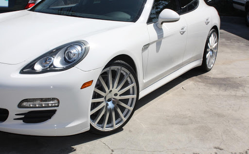 Auto Body Shop «Multi Auto Group, Auto Body, Collision Repair», reviews and photos, 6161 Kester Ave, Van Nuys, CA 91411, USA