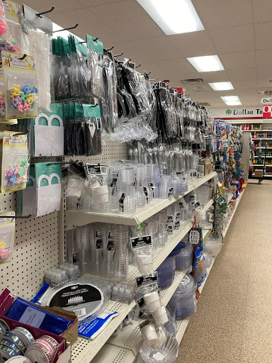 Dollar Store «Dollar Tree», reviews and photos, 321 Pond St, Ashland, MA 01721, USA