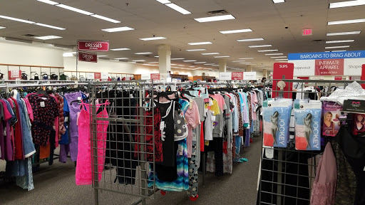 Clothing Store «Burlington Coat Factory», reviews and photos, 3050 N 5th Street Hwy, Reading, PA 19605, USA