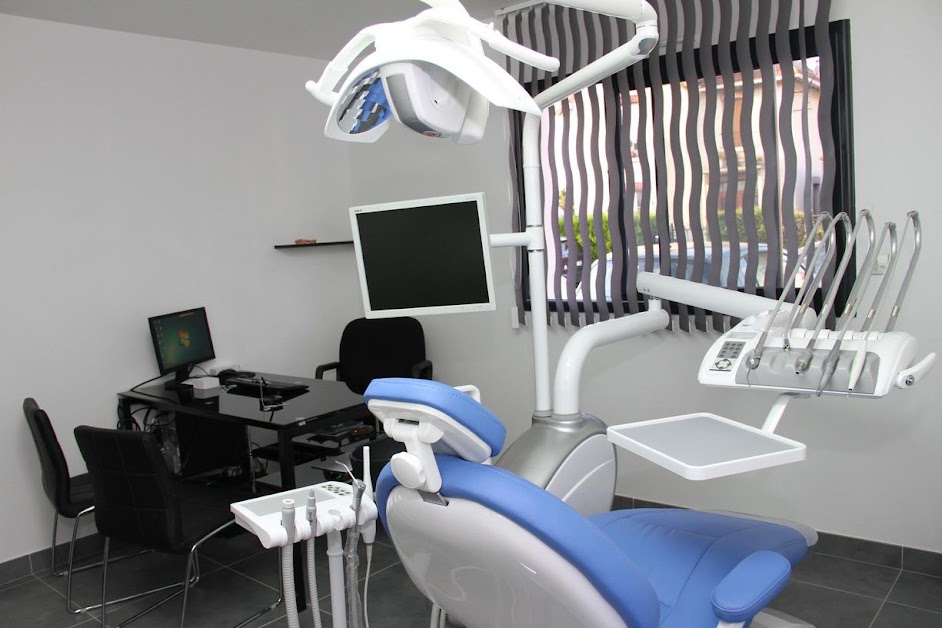 Cabinet dentaire et orthodontie IPM Meaux du Dr Sivaprakasam - Dentiste Meaux - Implantologie Orthodontie à Nanteuil-lès-Meaux (Seine-et-Marne 77)