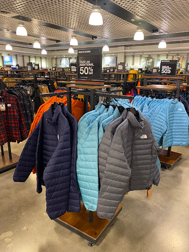 Clothing Store «The North Face Outlet», reviews and photos, 12801 W Sunrise, Sunrise, FL 33323, USA
