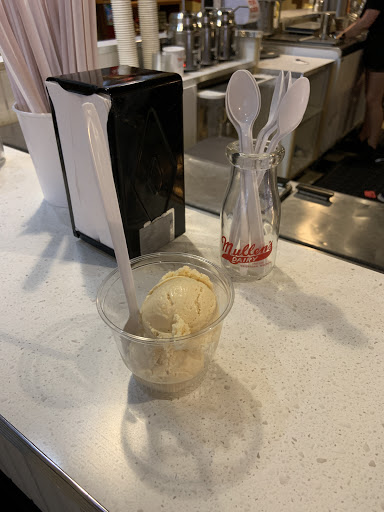 Ice Cream Shop «Mullens Dairy Bar», reviews and photos
