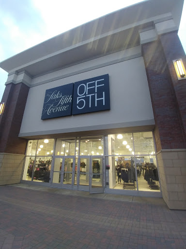 Department Store «Saks OFF 5TH», reviews and photos, 3885 Eagan Outlets Pkwy, Eagan, MN 55122, USA