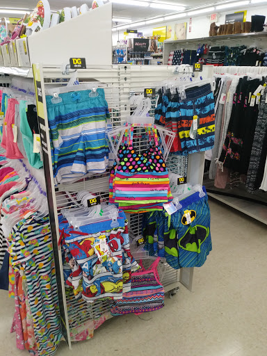 Discount Store «Dollar General», reviews and photos, 10 Fee Fee Rd, Maryland Heights, MO 63043, USA