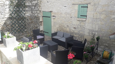 Old Walnut Mill à Barrou