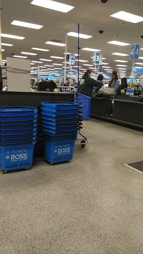 Clothing Store «Ross Dress for Less», reviews and photos, 3425 E Foothill Blvd, Pasadena, CA 91107, USA