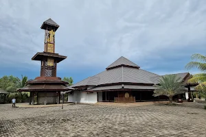 Masjid Ar-Rahman Mukim Pulau Gajah image