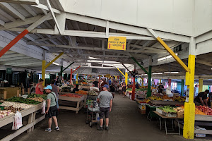Denio's Farmers Market & Swap Meet