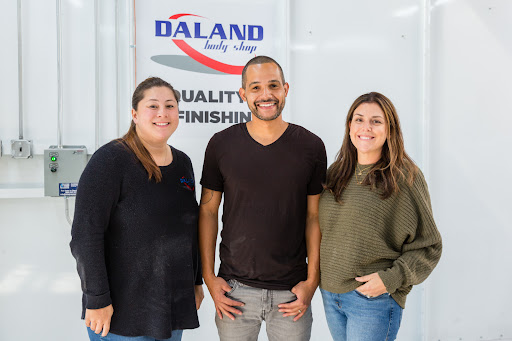 Auto Body Shop «Daland Body Shop», reviews and photos, 890 El Camino Real, South San Francisco, CA 94080, USA