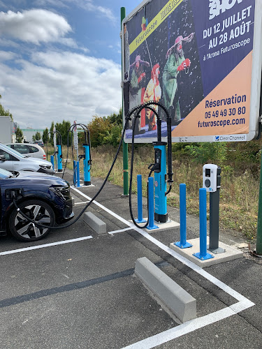 Borne de recharge de véhicules électriques Powerdot Charging Station Tours