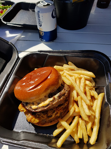 Bar & Grill «Tiki Hut», reviews and photos, 1 S Forest Beach Dr, Hilton Head Island, SC 29928, USA