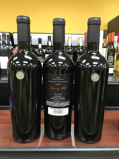 Wine Store «Premier Wine & Spirits», reviews and photos, 100 Main St N # 11, Southbury, CT 06488, USA