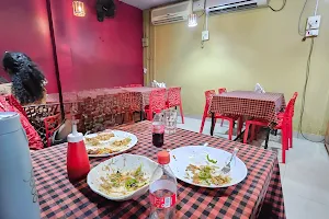 Maong's - Chinese Restaurant image