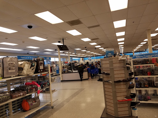 Clothing Store «Ross Dress for Less», reviews and photos, 19113 Lyndon B Johnson Fwy, Mesquite, TX 75150, USA