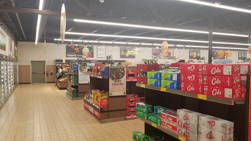 Supermarket «ALDI», reviews and photos, 2640 Berlin Turnpike, Newington, CT 06111, USA