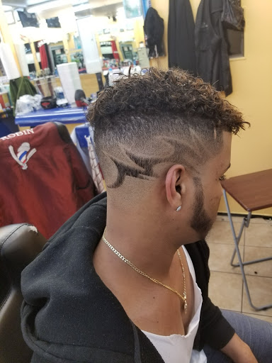 Barber Shop «Dominican Barber Shop», reviews and photos, 2120 Caton Ave, Brooklyn, NY 11226, USA