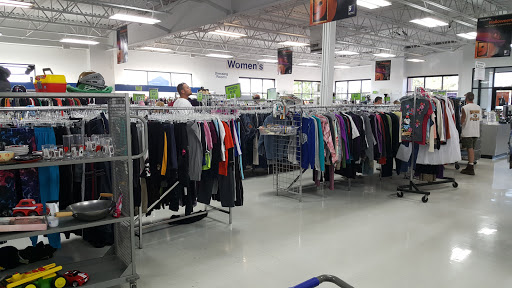 Thrift Store «Goodwill Retail Store of Lake St. Louis», reviews and photos, 913 Robert Raymond Dr, Lake St Louis, MO 63367, USA