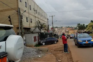 carrefour Ekoudoum image