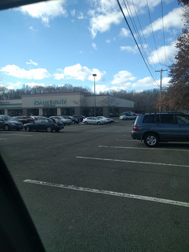 Book Store «Barnes & Noble», reviews and photos, 470 Universal Dr N, North Haven, CT 06473, USA
