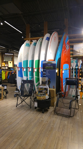 Clothing Store «L.L. Bean», reviews and photos, 25225 Cedar Rd, Lyndhurst, OH 44124, USA