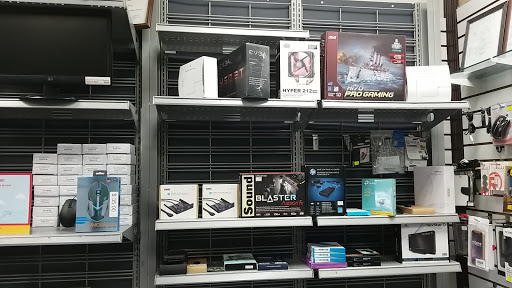 Computer Store «Geeks and Wireless», reviews and photos, 7716 Gunston Plaza Dr, Lorton, VA 22079, USA