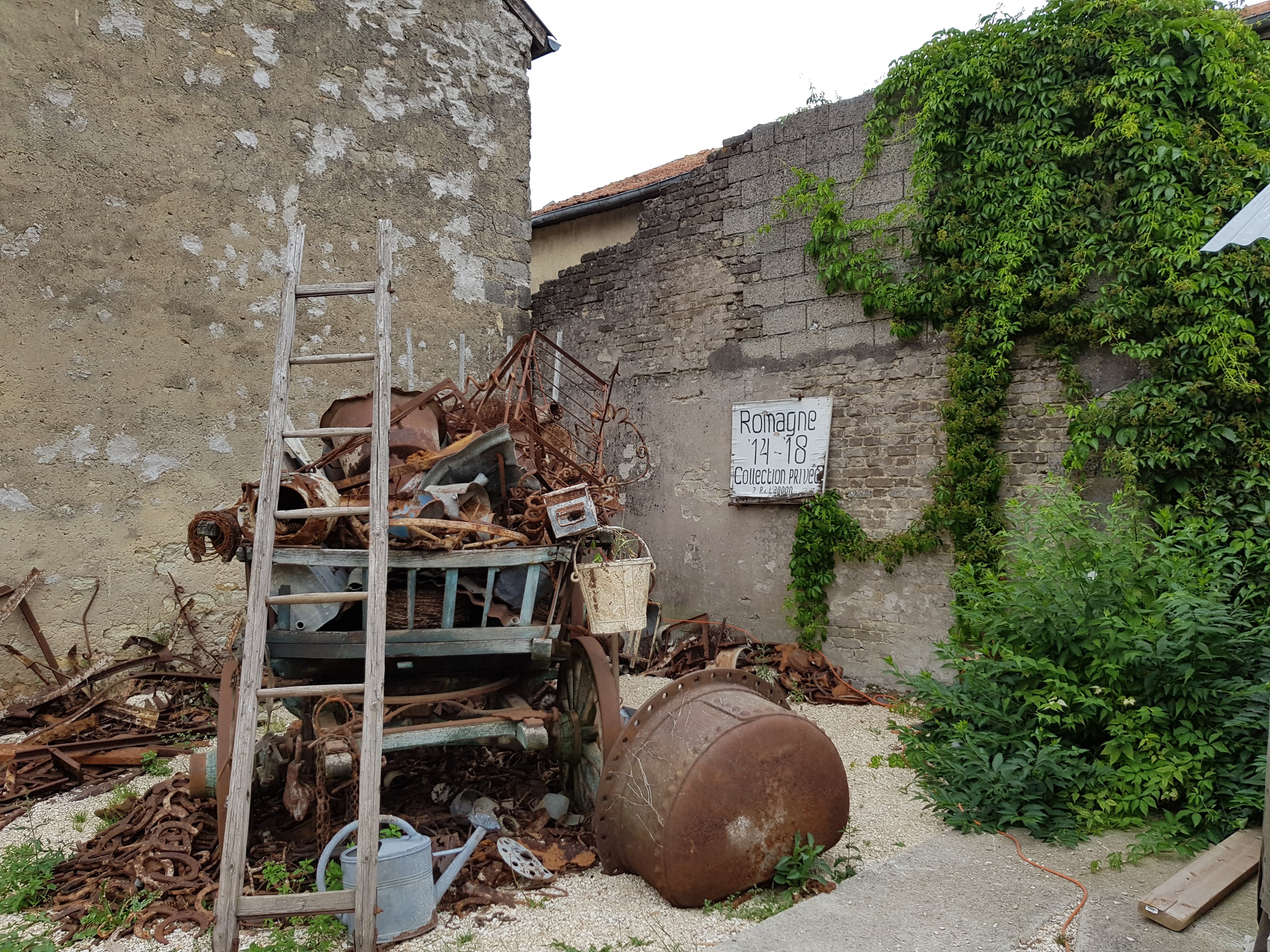 Photo n° 2 de l'avis de Rens.o fait le 11/07/2019 à 18:25