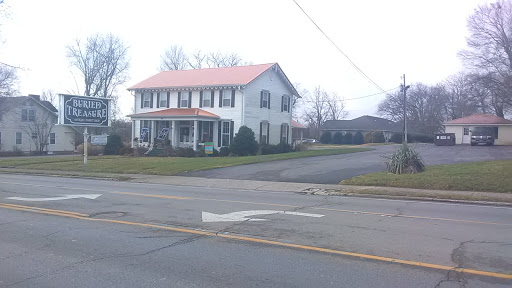 Thrift Store «Buried Treasure Thrift Shop», reviews and photos, 326 W Dixie Ave, Elizabethtown, KY 42701, USA