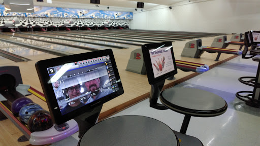 Bowling Alley «Arrowhead Lanes Inc», reviews and photos, 1401 N Mckinley Ave, Champaign, IL 61821, USA
