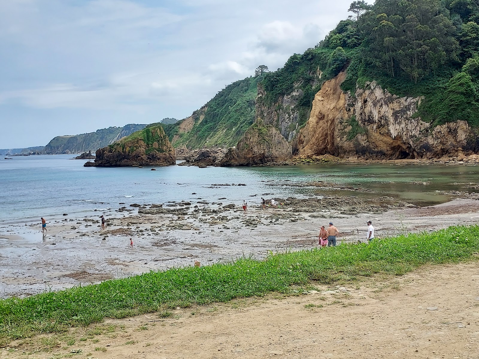 Foto av Playa de Cadavedo bekvämlighetsområde