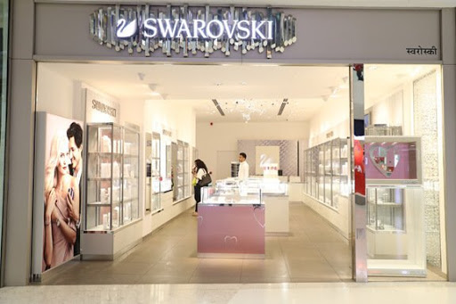 SWAROVSKI - Crystal Jewellery & Accessories