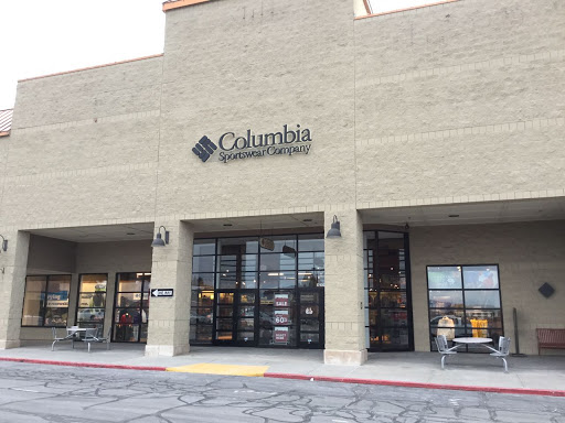 Sportswear Store «Columbia Sportswear Outlet Store at Tanger Outlet Center», reviews and photos, 6699 N Landmark Dr e, Park City, UT 84098, USA