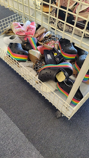 Clothing Store «Citi Trends», reviews and photos, 901 E 10th Ave #25, Hialeah, FL 33010, USA