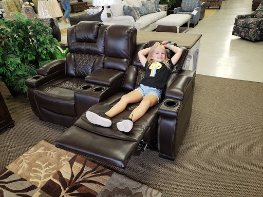 Furniture Store «Major Discount Furniture», reviews and photos, 504 Henslee Dr, Dickson, TN 37055, USA