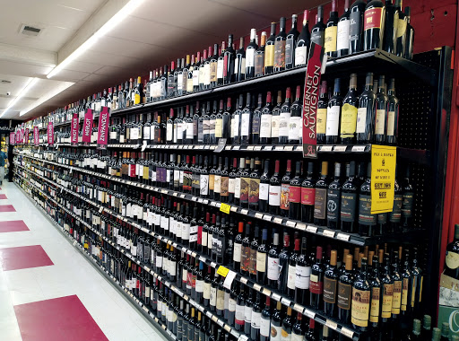 Liquor Store «Armanetti Town Liquor Inc», reviews and photos, 10000 S Western Ave, Chicago, IL 60643, USA