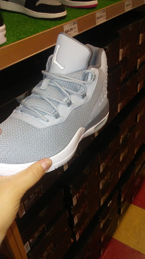 Shoe Store «WSS», reviews and photos, 6251 York Blvd, Highland Park, CA 90042, USA