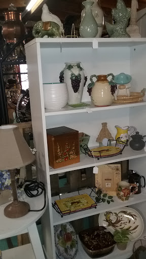 Antique Store «Pioneer General Store Antique Market», reviews and photos, 8244 Thornton Ave, Leeds, AL 35094, USA