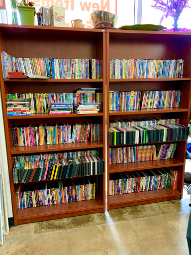 Thrift Store «Hope of The Valley Thrift Store», reviews and photos, 19379 Soledad Canyon Rd, Canyon Country, CA 91351, USA