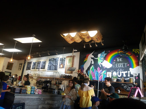 Dessert Shop «Creme and Sugar», reviews and photos, 6312 E Santa Ana Canyon Rd, Anaheim, CA 92807, USA