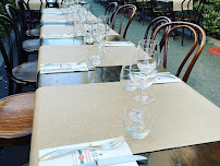 Atmosphère du Restaurant français Neuilly's à Neuilly-sur-Seine - n°14