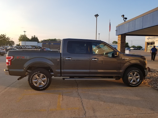 Ford Dealer «Shottenkirk Ford», reviews and photos, 2406 N Jefferson Way, Indianola, IA 50125, USA