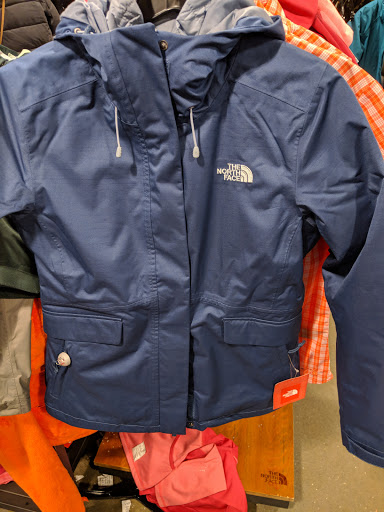 Clothing Store «The North Face Outlet», reviews and photos, 8225 Vineland Ave, Orlando, FL 32831, USA