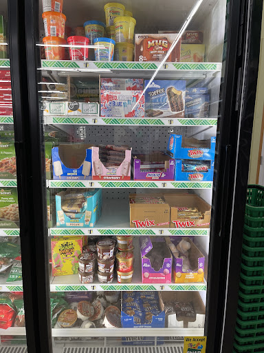 Dollar Store «Dollar Tree», reviews and photos, 1700 Sullivan Trail #1a, Easton, PA 18040, USA