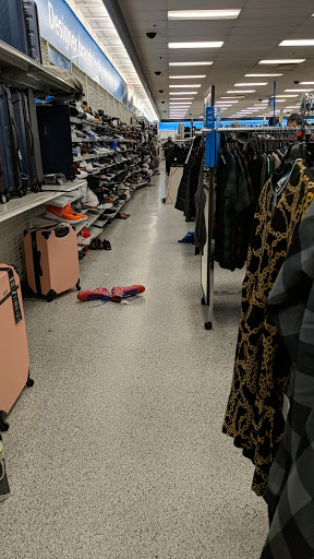 Clothing Store «Ross Dress for Less», reviews and photos, 1711 W Loop 281, Longview, TX 75604, USA