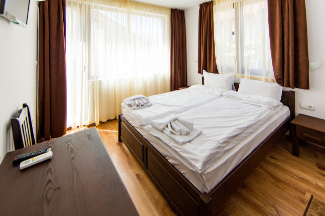 Opinii despre Къща за гости - Огняново în Благоевград - Ресторант