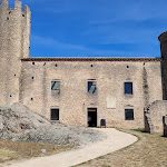 Photo n° 1 de l'avis de Agnès.a fait le 11/08/2023 à 11:49 pour Château d'Essalois, centre d'interprétation des gorges de la Loire à Chambles