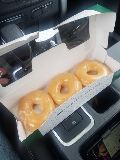 Donut Shop «Krispy Kreme Doughnuts», reviews and photos, 1444 N Battlefield Blvd, Chesapeake, VA 23320, USA