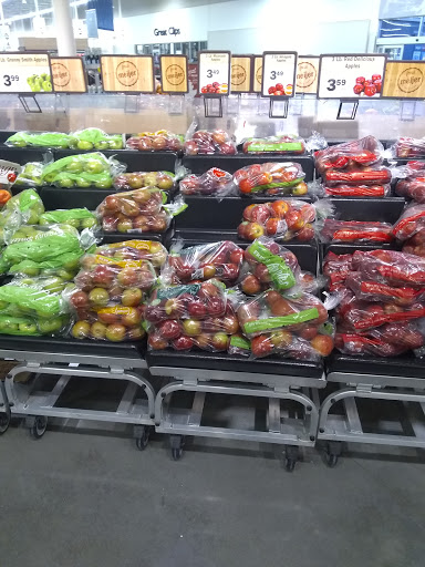 Grocery Store «Meijer», reviews and photos, 2015 Shawano Ave, Howard, WI 54303, USA