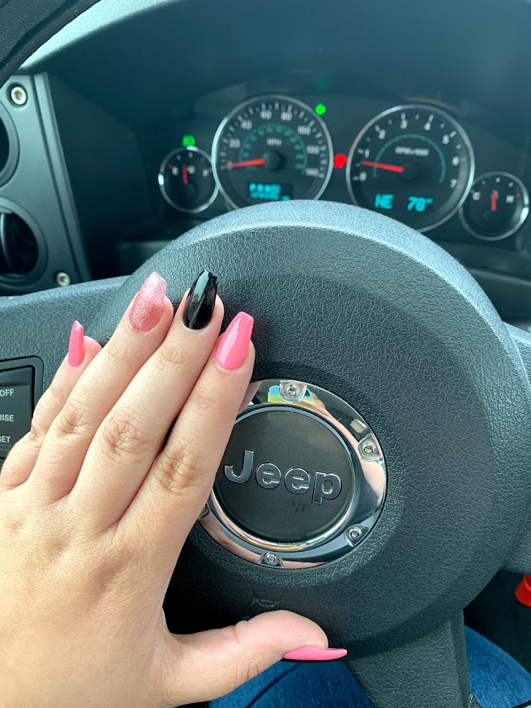 Amy's Nails 17344