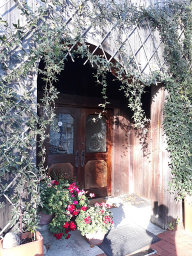 Wine Bar «Vinoteca Wine Bar», reviews and photos, 4921 Hills and Dales Rd NW, Canton, OH 44708, USA